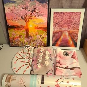 🏁Cherry blossom bathroom decor.